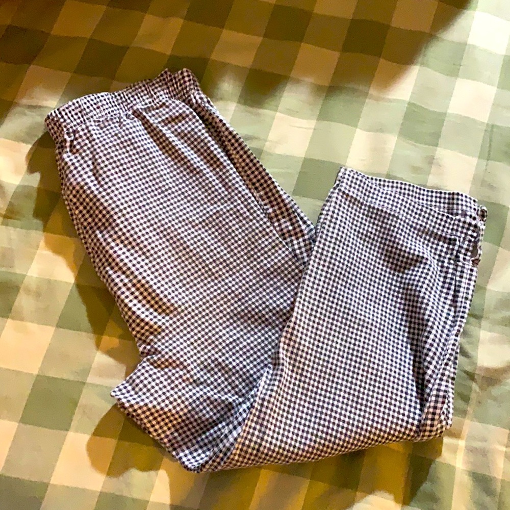 Faded Glory stretchy capri pants